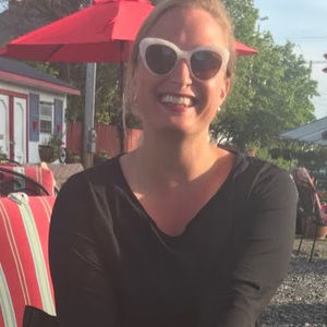 Meet your Posher, Nora